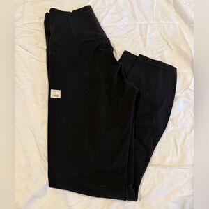 Vuori leggings XS inseam 19 worn once